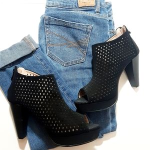 Black open toe heels